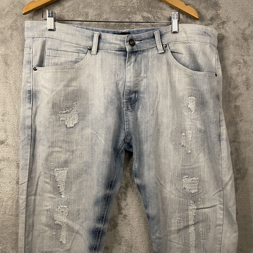 CJ Black Men's 36X32 Skinny Flex Premium Light Wash Distressed Zip Grunge